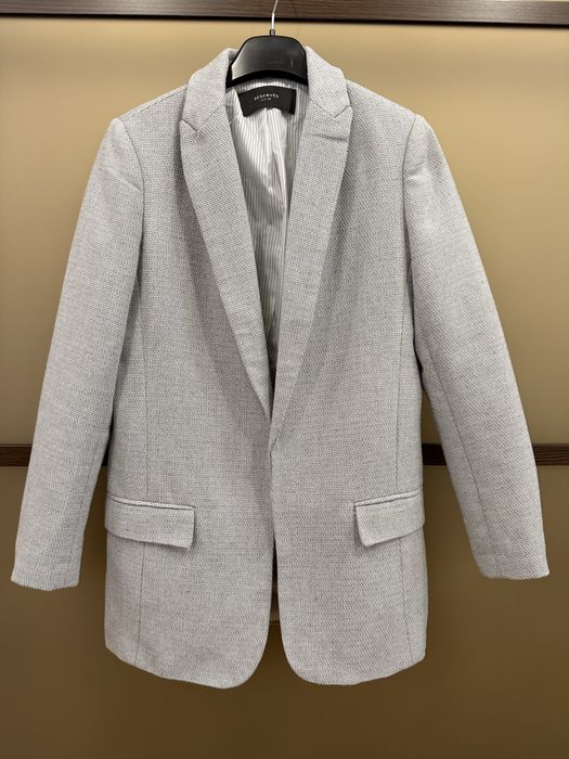 Пиджак женский Reserved