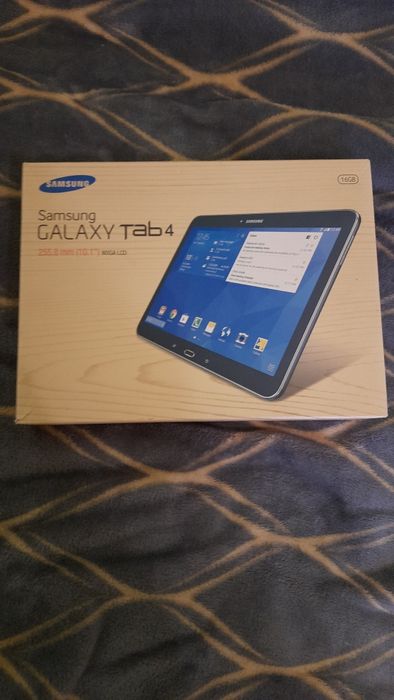 Планшет Samsung Galaxy Tab4