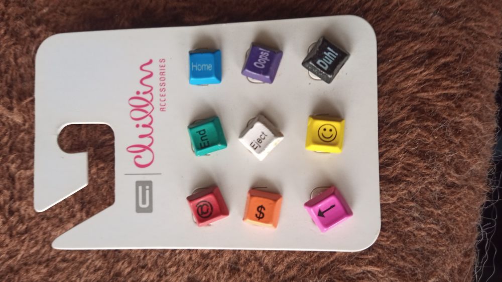 Kolczyki klawisze komputera. Nowe!