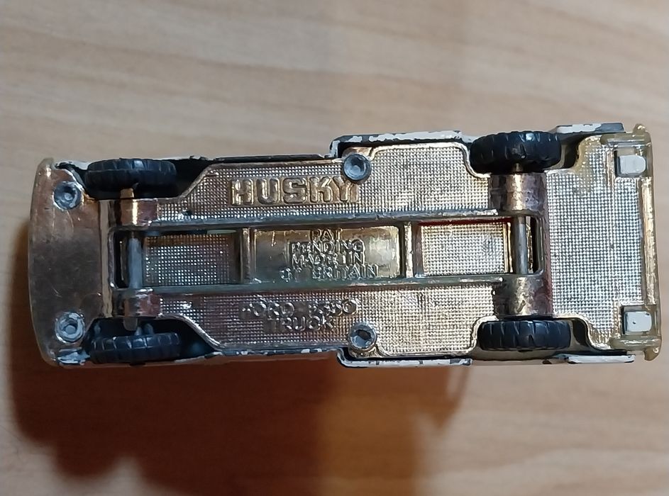 Miniatura antiga Husky