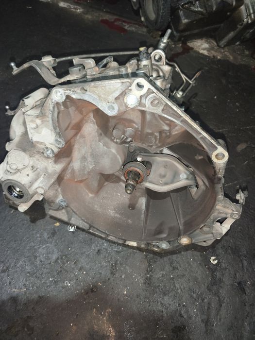 Коробка передач механічна 1.6 16V 20DM46 Пежо Партньор Берлінго