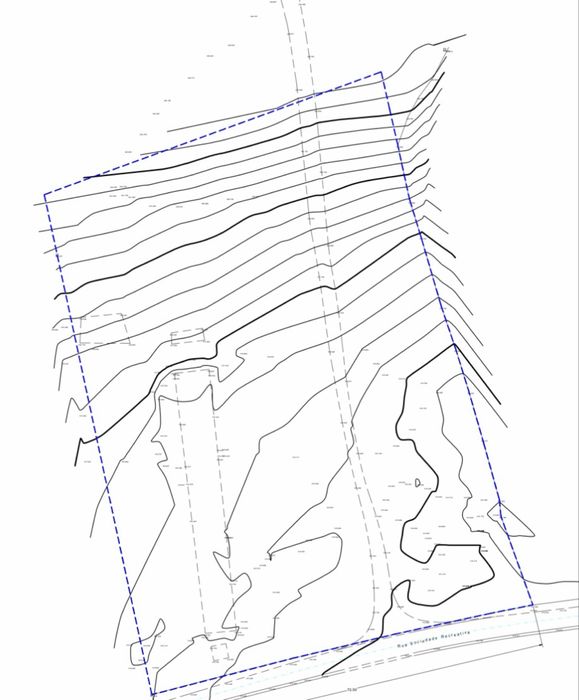 Terreno em Fanhões, Loures