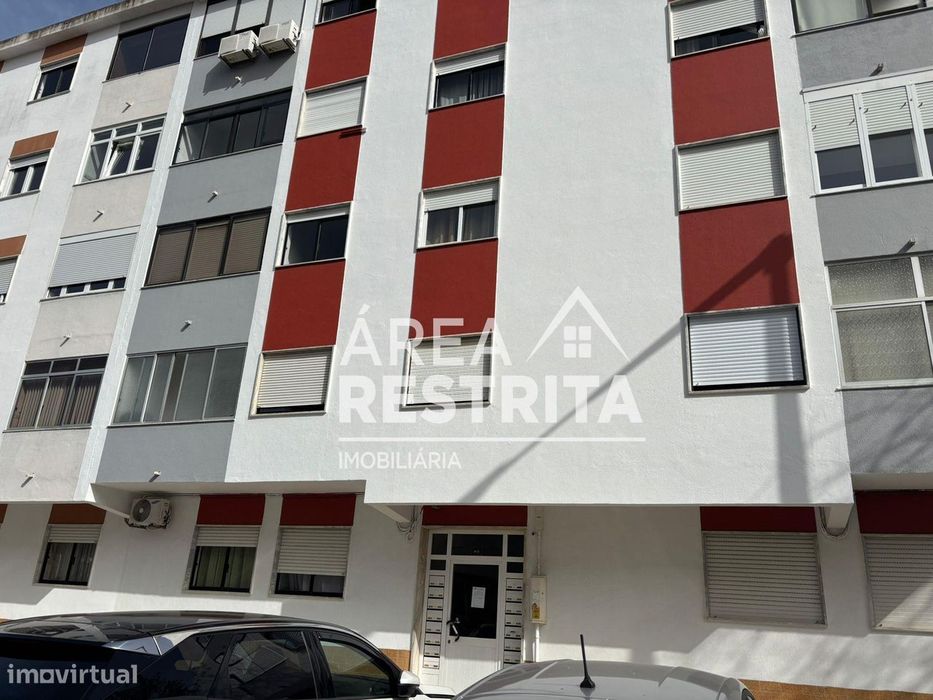 Apartamento T2 Estádio da Medideira - Próximo a Baía do Seixal — Amora, Setúbal