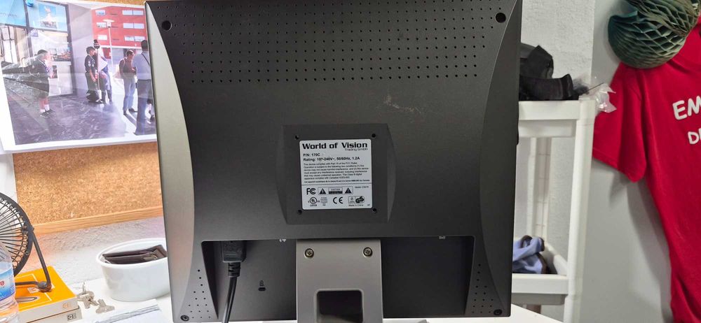 Monitores  15"/17"/19"