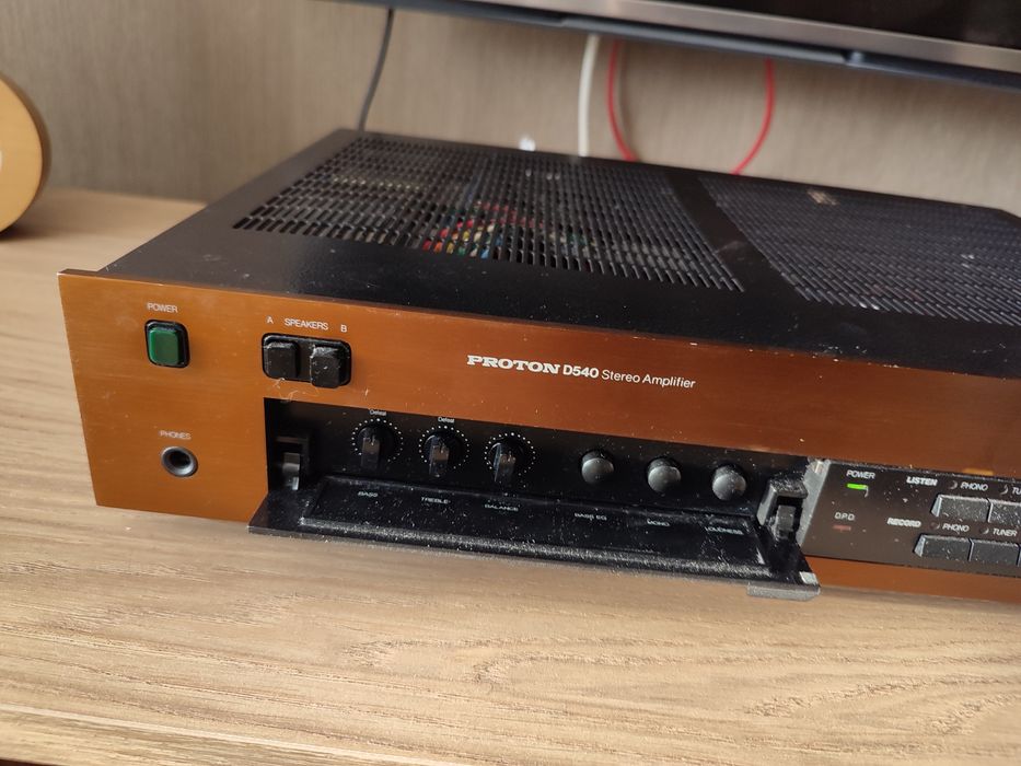 Wzmacniacz Proton D540