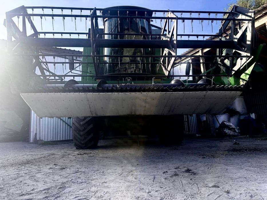 Продам жатку зернову.
