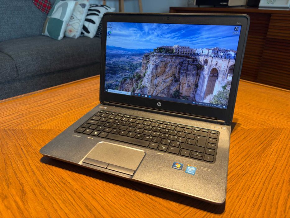 HP ProBook 640 G1 SSD 256GB 8GB RAM Bateria como nova