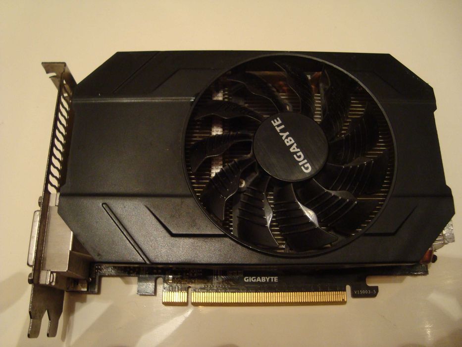Продаю карту GTX 960 GIGABYTE.