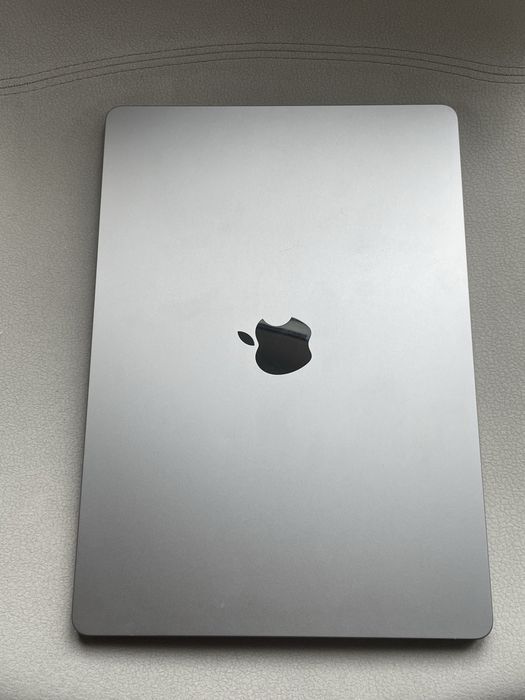 Apple MacBook Air M3 15” 8/256