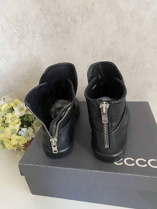 Женские ботиночки  р38 фирма ecco