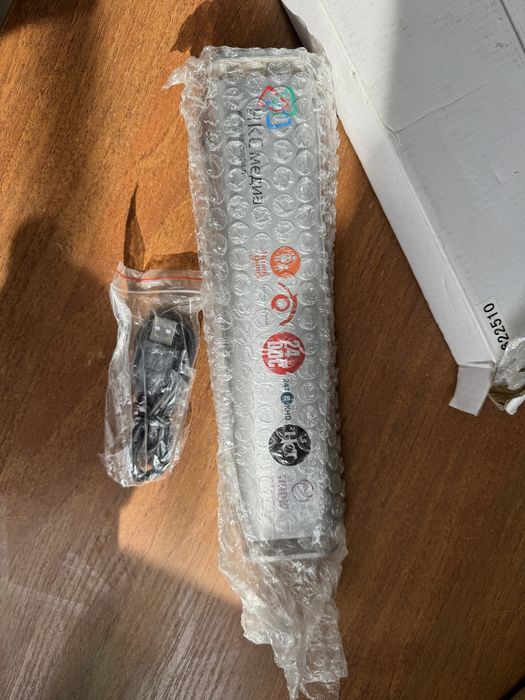 Продам USB HUB писать