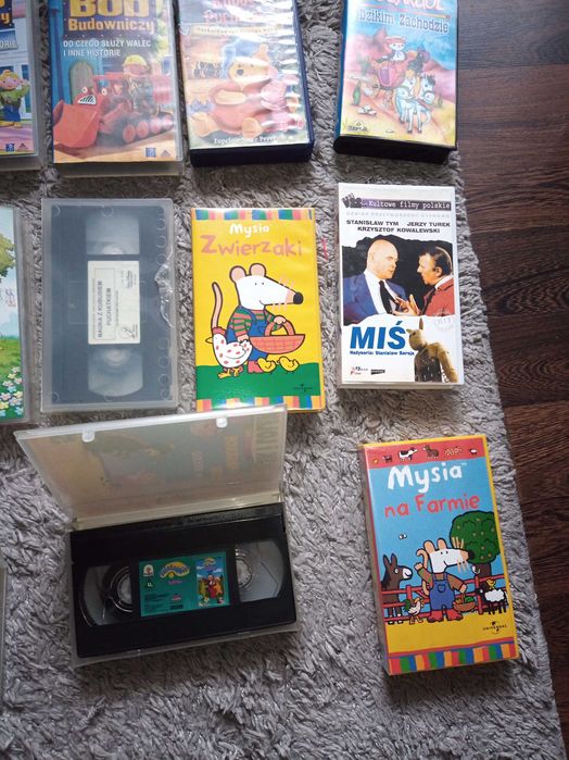 Kasety VHS bajki dla dzieci. Kubuś Puchatek i inne