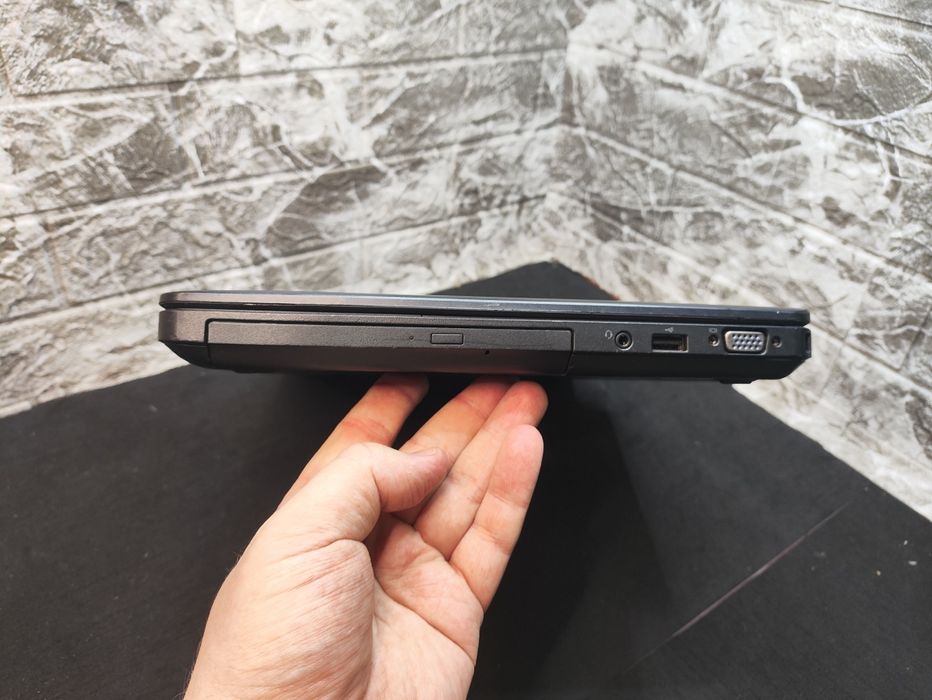 Ноутбук Dell Latitude E5540