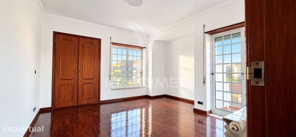Apartamento T3 em Fátima com Vista Panorâmica para o Santuário