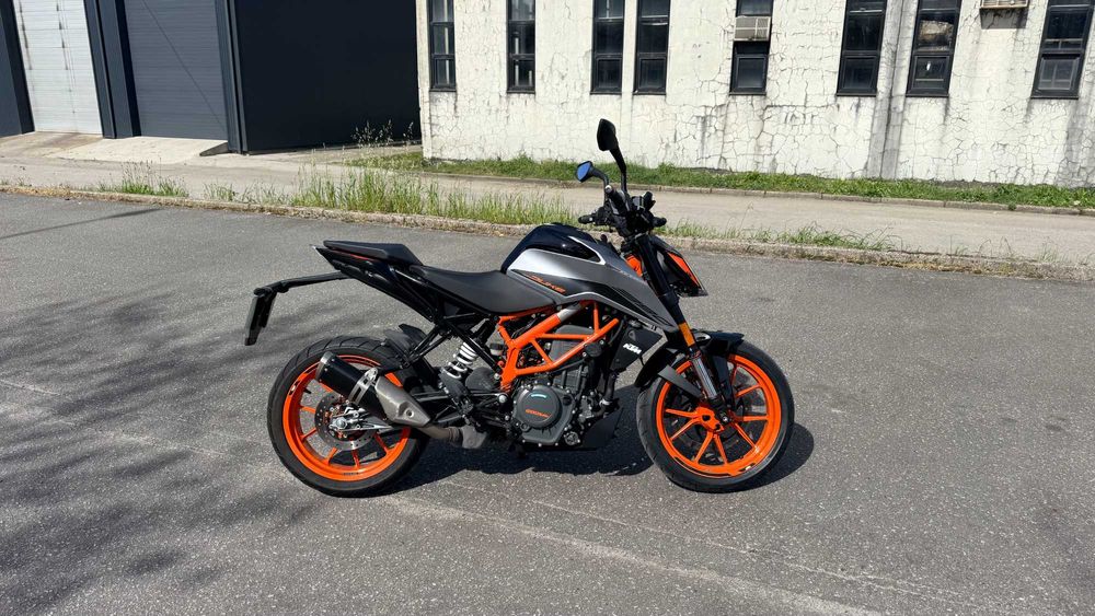 Selling KTM DUKE 390