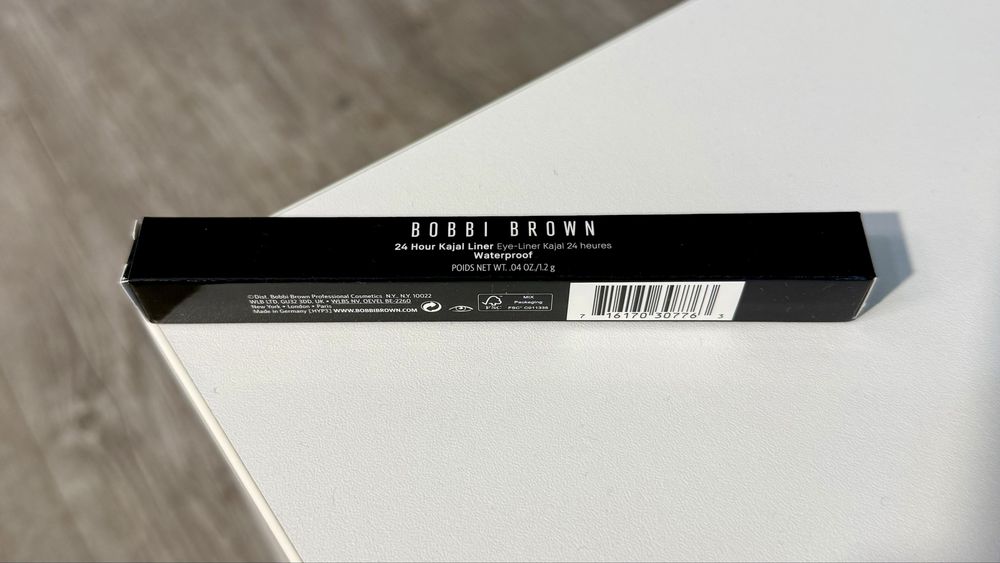 Bobbi Brown czarna kredka Nowa