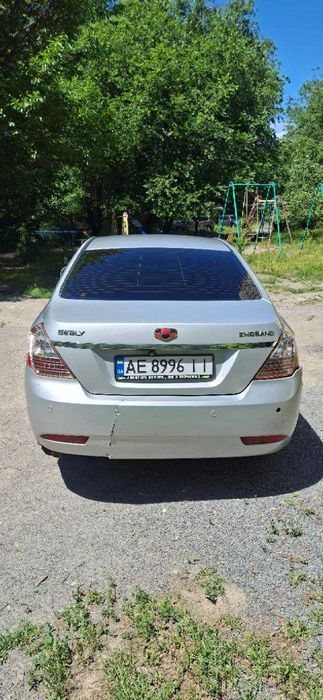 Geely emgrand ec7