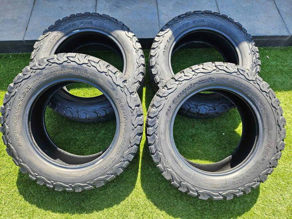 4 Pneus BFGoodrich All-Terrain KO2 225/65R17