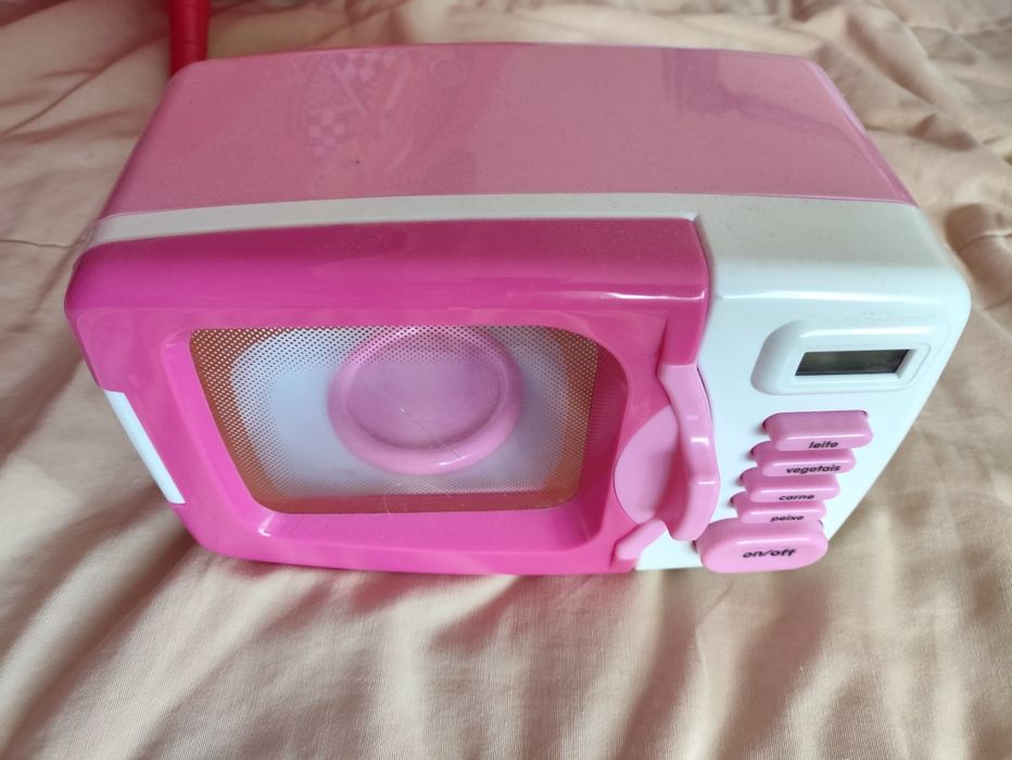 Brinquedo Micro ondas.