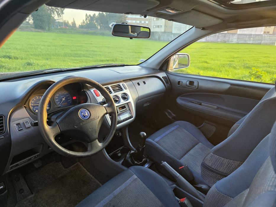 Honda HRV 1.6 impecável