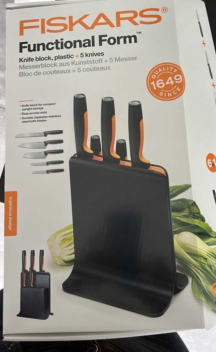 Zestaw Noży kuchennych w bloku Fiskars Functional Form Noże 6el NOWE