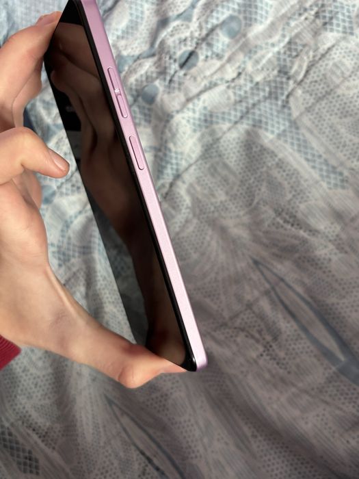 Продам  телефон moto g24