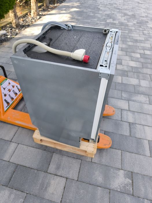 Zmywarka do zabudowy Electrolux ESL5301LO