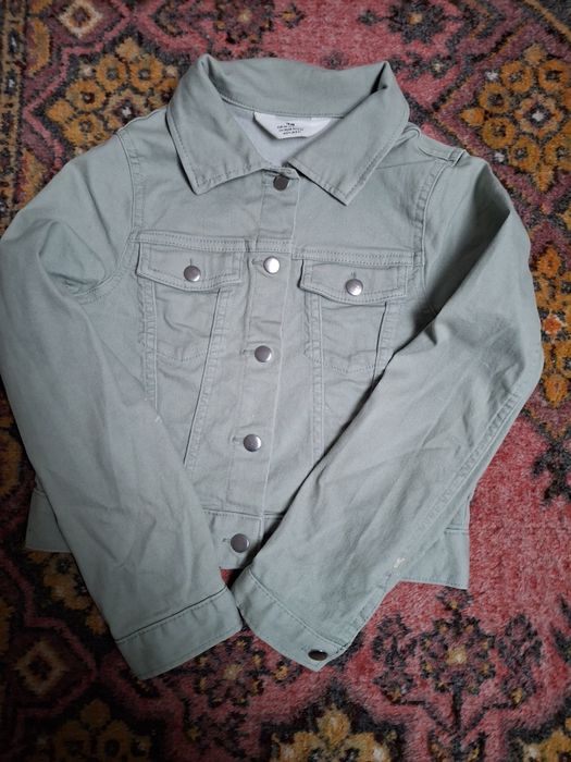 Куртки, кофти , костюми дитячі