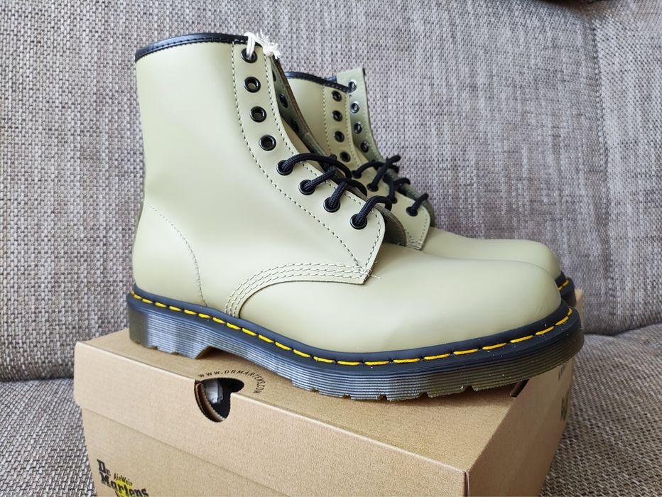 Dr. Martens 1460 oliwkowy  skórzane trzewiki glany 43 rozmiar khaki