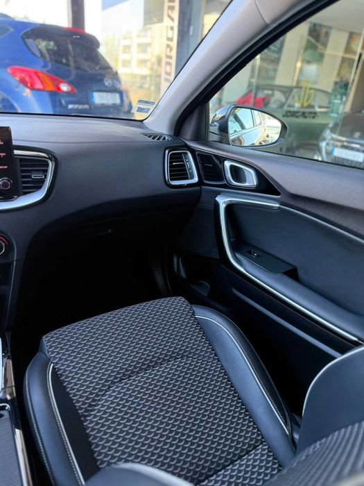 Kia Xceed 1.6 GDI PHEV Drive