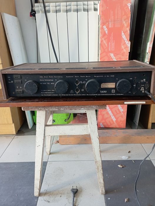 Радиоприемник PROXIMA STEREO.