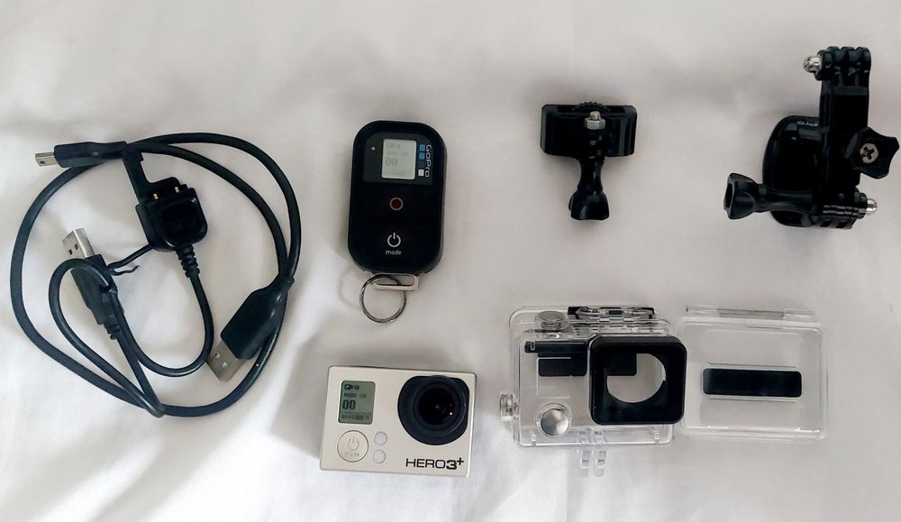 GoPro Hero 3+ Silver Edition com comando | Maia