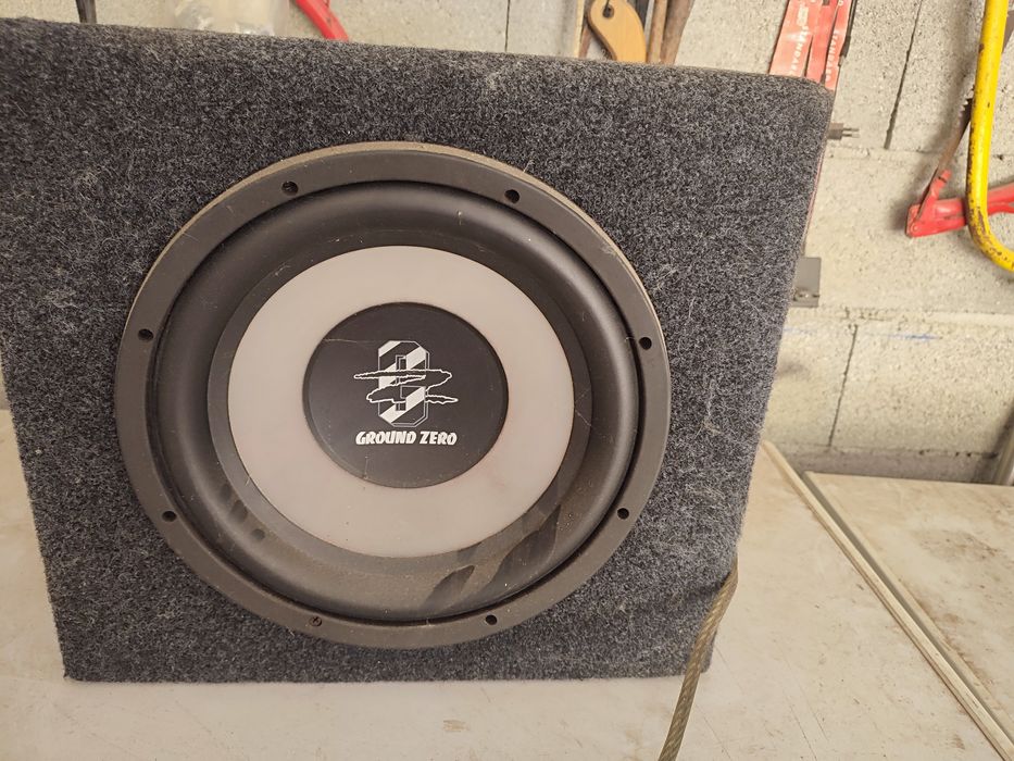 Subwoofer amplificador de carro