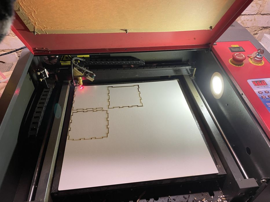 Лазерний станок 40х40 см