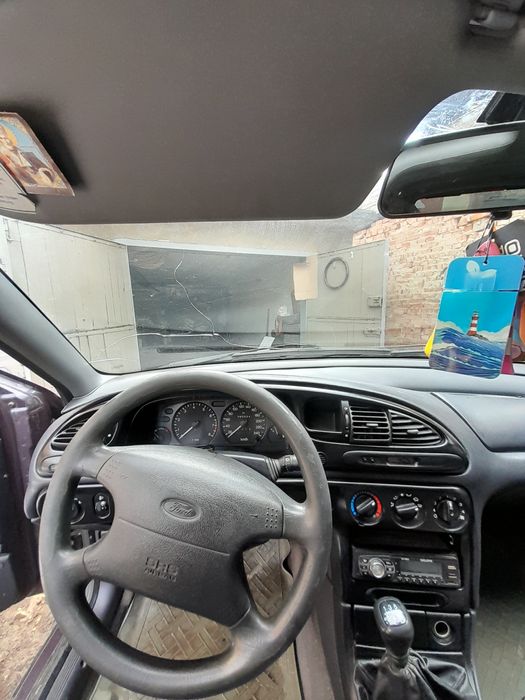 Форд Мондео 2 покоління