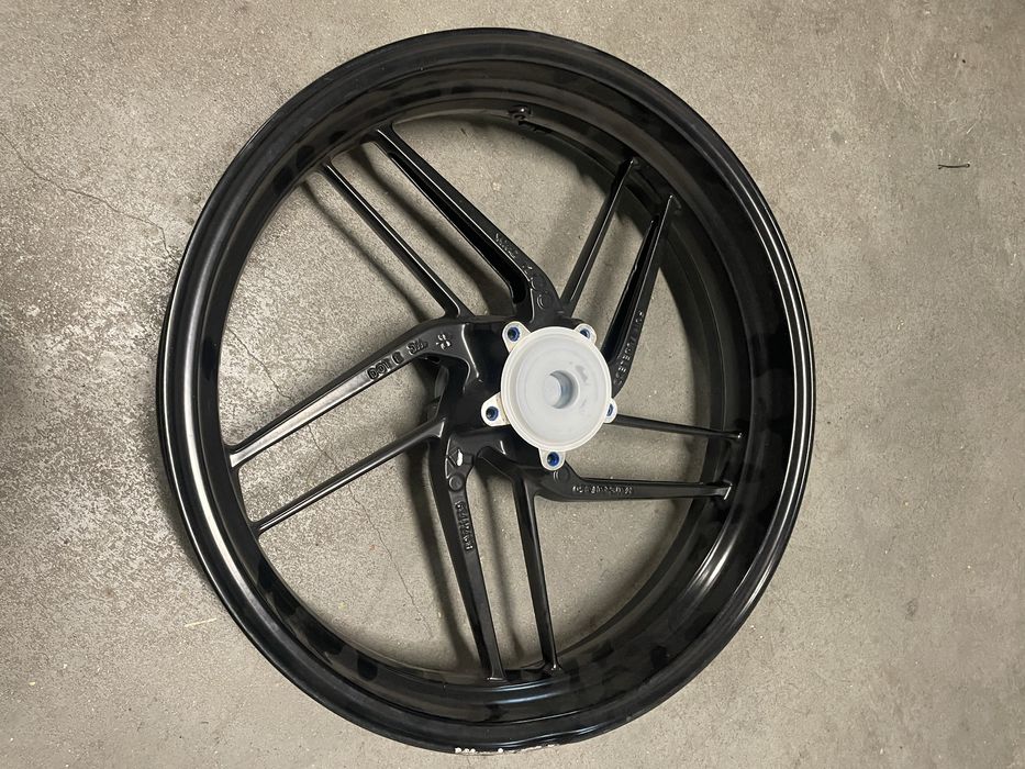 Jante Ducati Monster 821