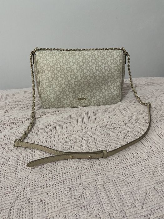 Mala DKNY - em excelente estado