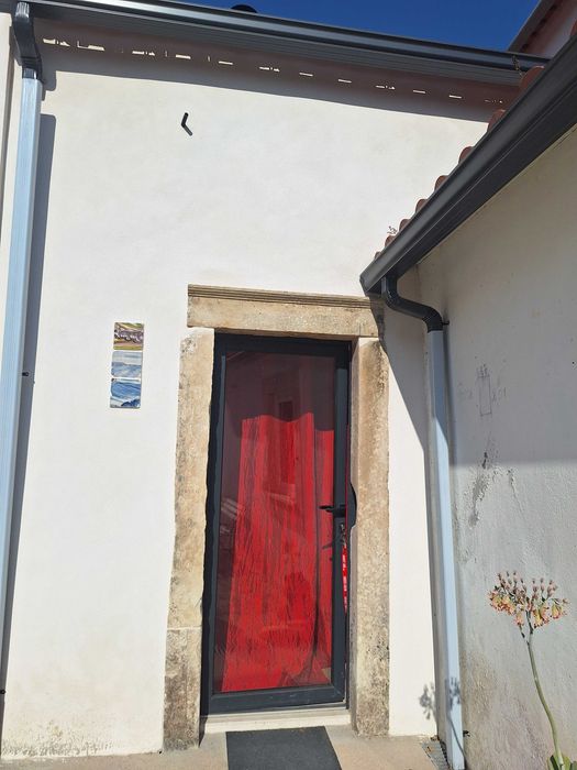 Arrenda-se Estúdio Novo em Quinta Histórica | 6 km de Coimbra