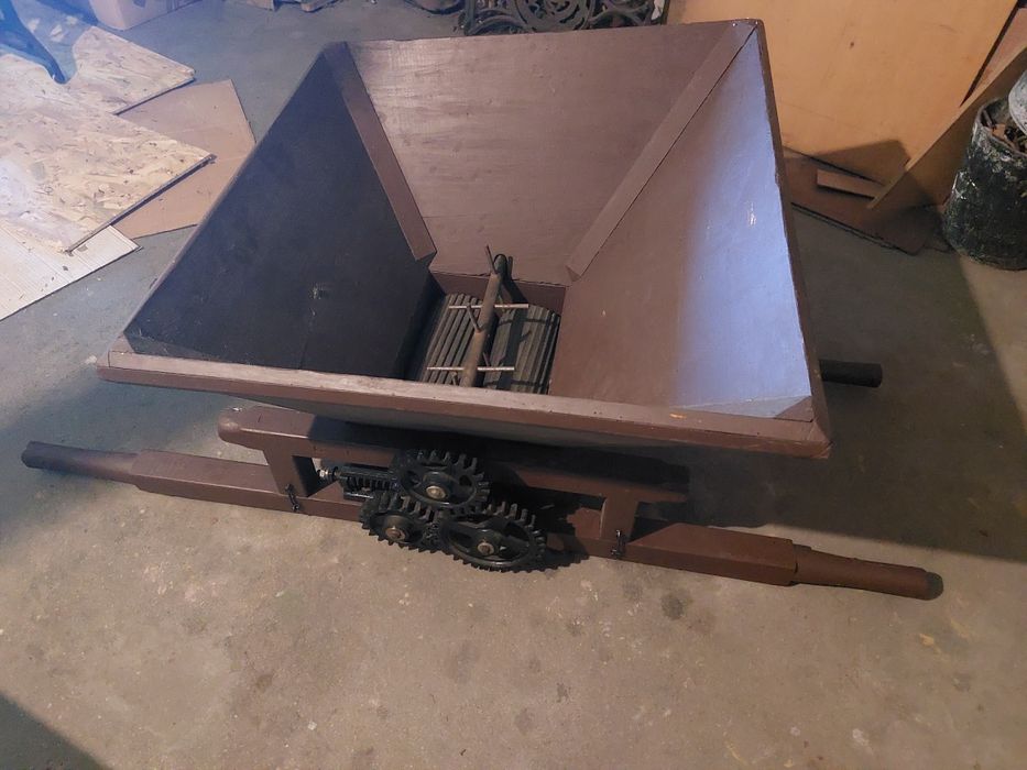 Relador de uvas como novo