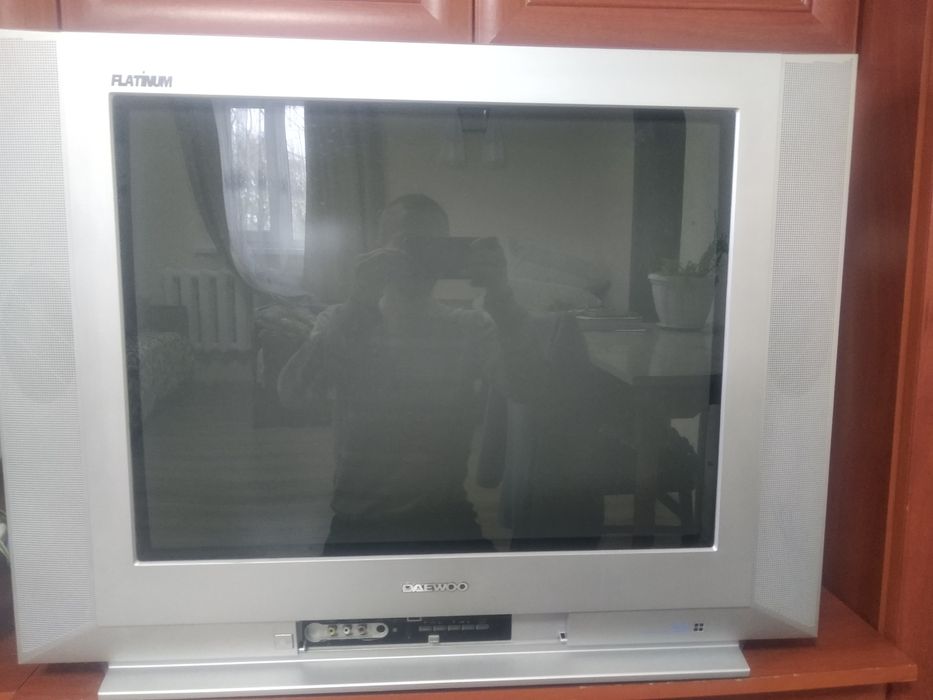 Продам телевізор