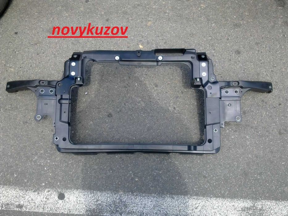 Капот на Skoda Fabia 2 Шкода Фабія 2 Skoda Roomster Шкода Румстер