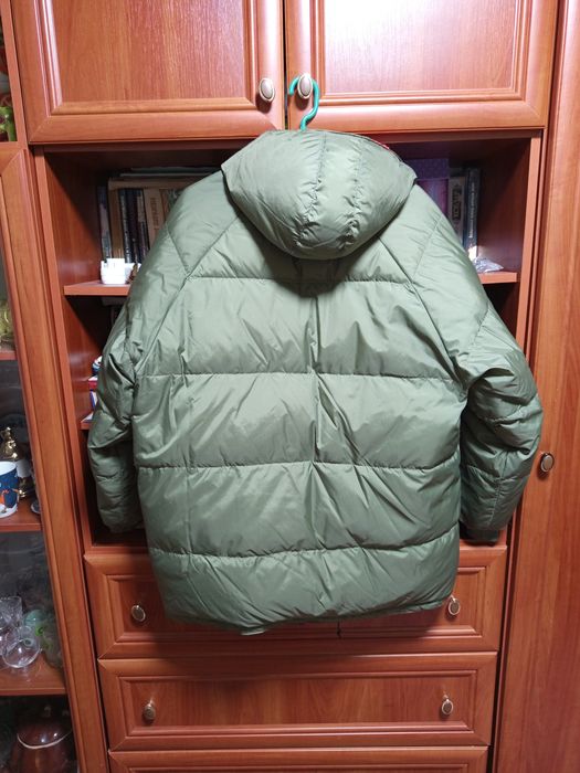 Пуховик теплый двухсторонний,безкарманник,размер 52-54