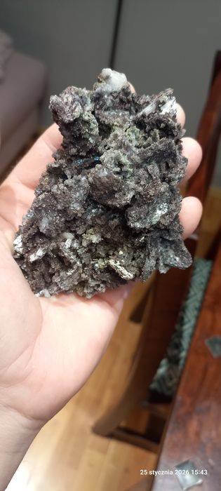 Minerały muskowit, kalcyt