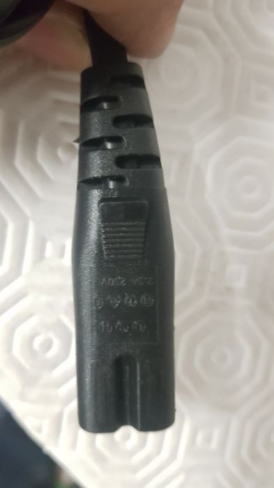 Cabo alimentação C7 -2 mt