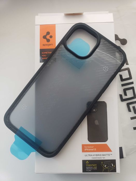 Чехол Ultra Spigen Iphone 13-14