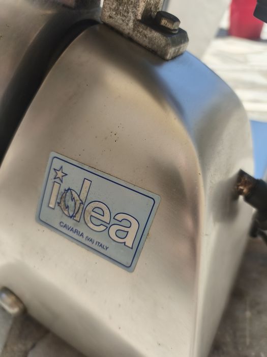 Fatiadora Elétrica Profissional Graef EH-170 T