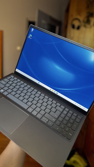 Laptop Dell Inspiron 5510 i5-11300H/16GB/512/Win11