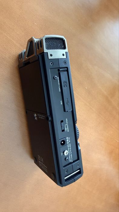 Conjunto de Gravação de Som Profissional (Roland R26)