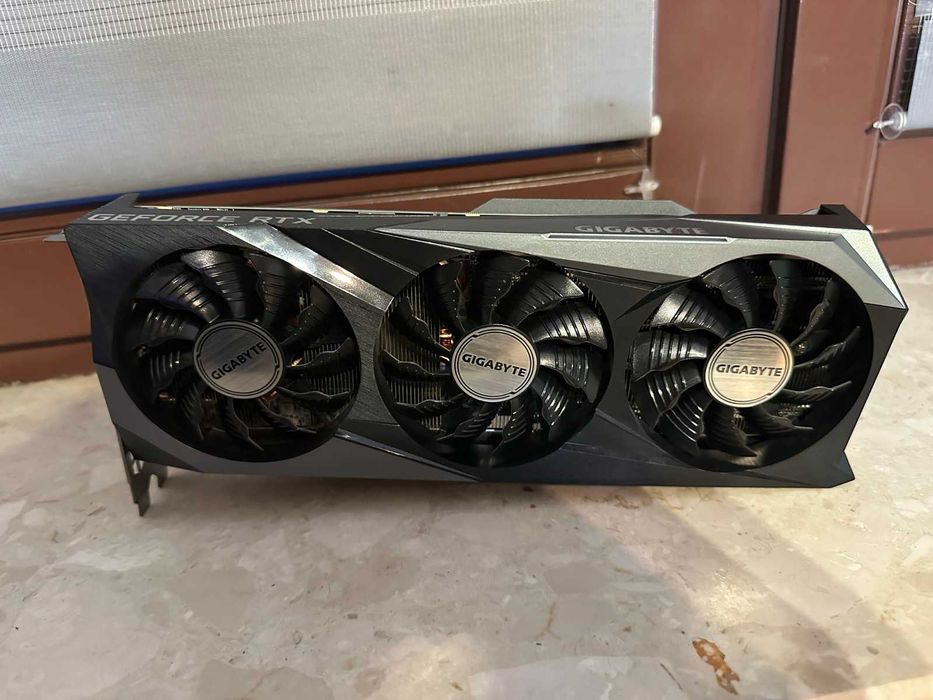 RTX 3070 GIGABYTE gaming OC 8GB