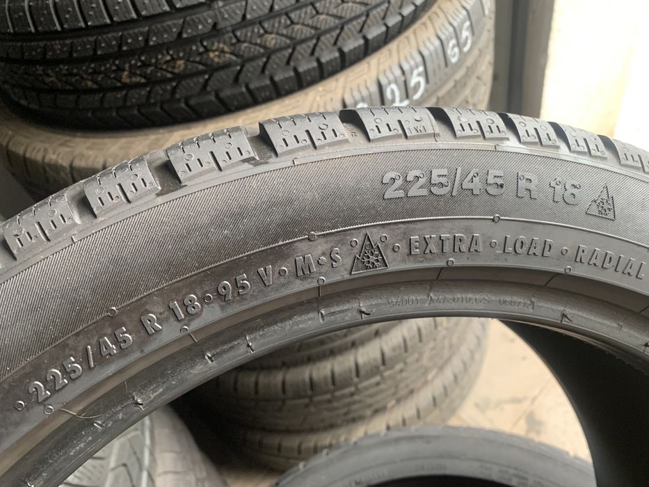 225/45/18 95V Continental